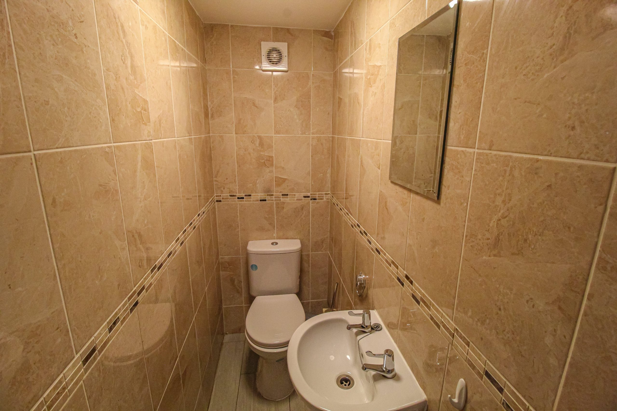 0908 62a9 9c96 Da2c.jpg