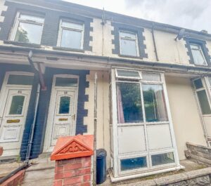 Broadway, Treforest, Pontypridd