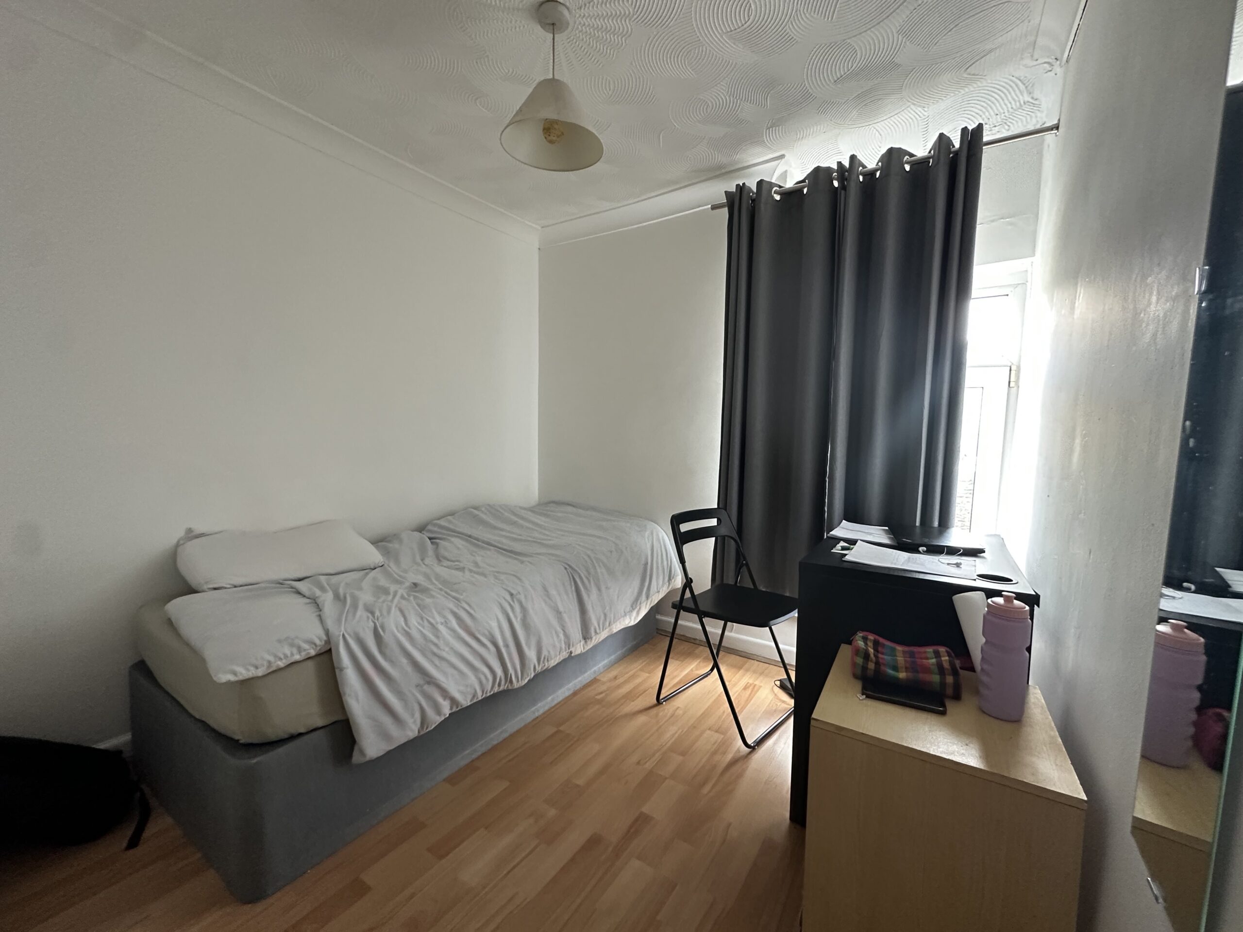 0908 Cf84 F40e E7f4.jpg