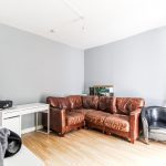 0908 D67b 2eec 3481.jpg