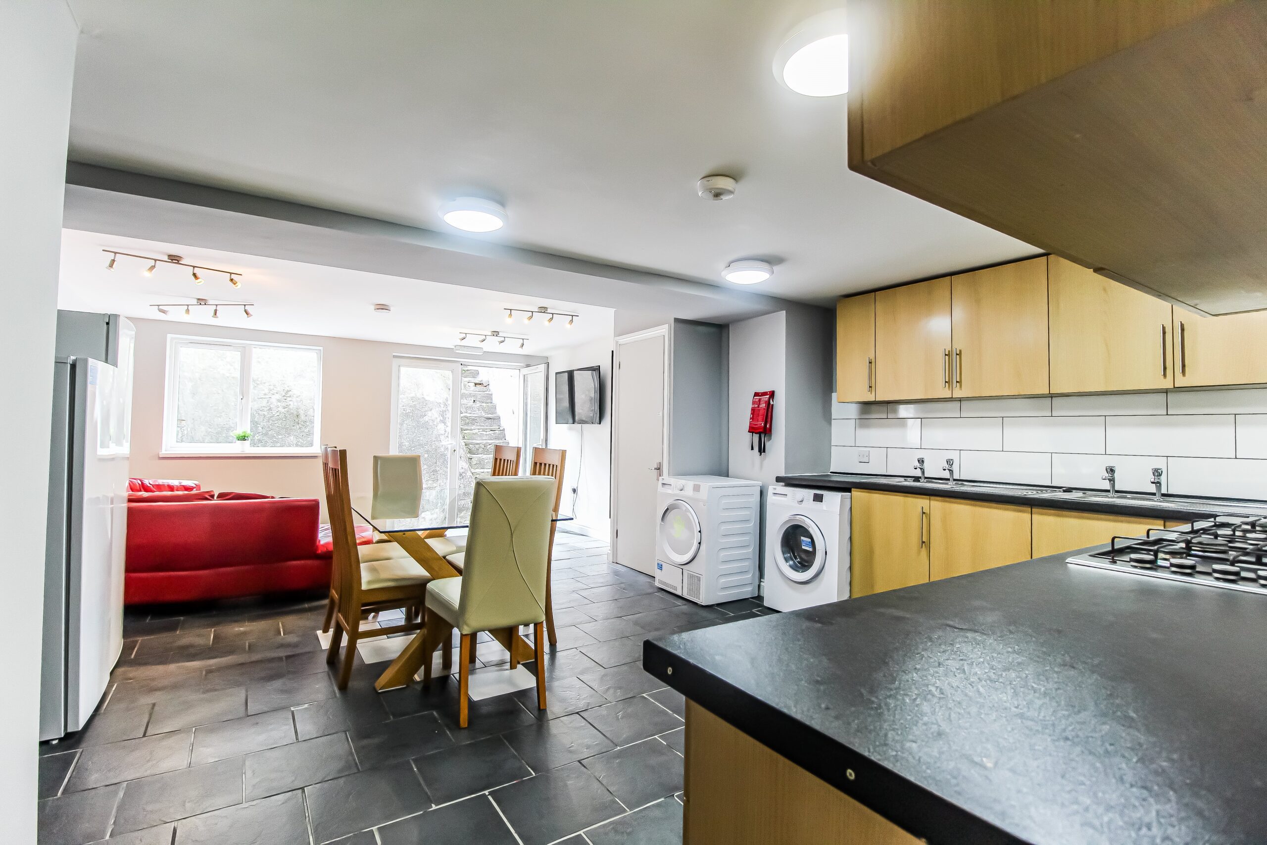 0908 2588 64ee 9374.jpg