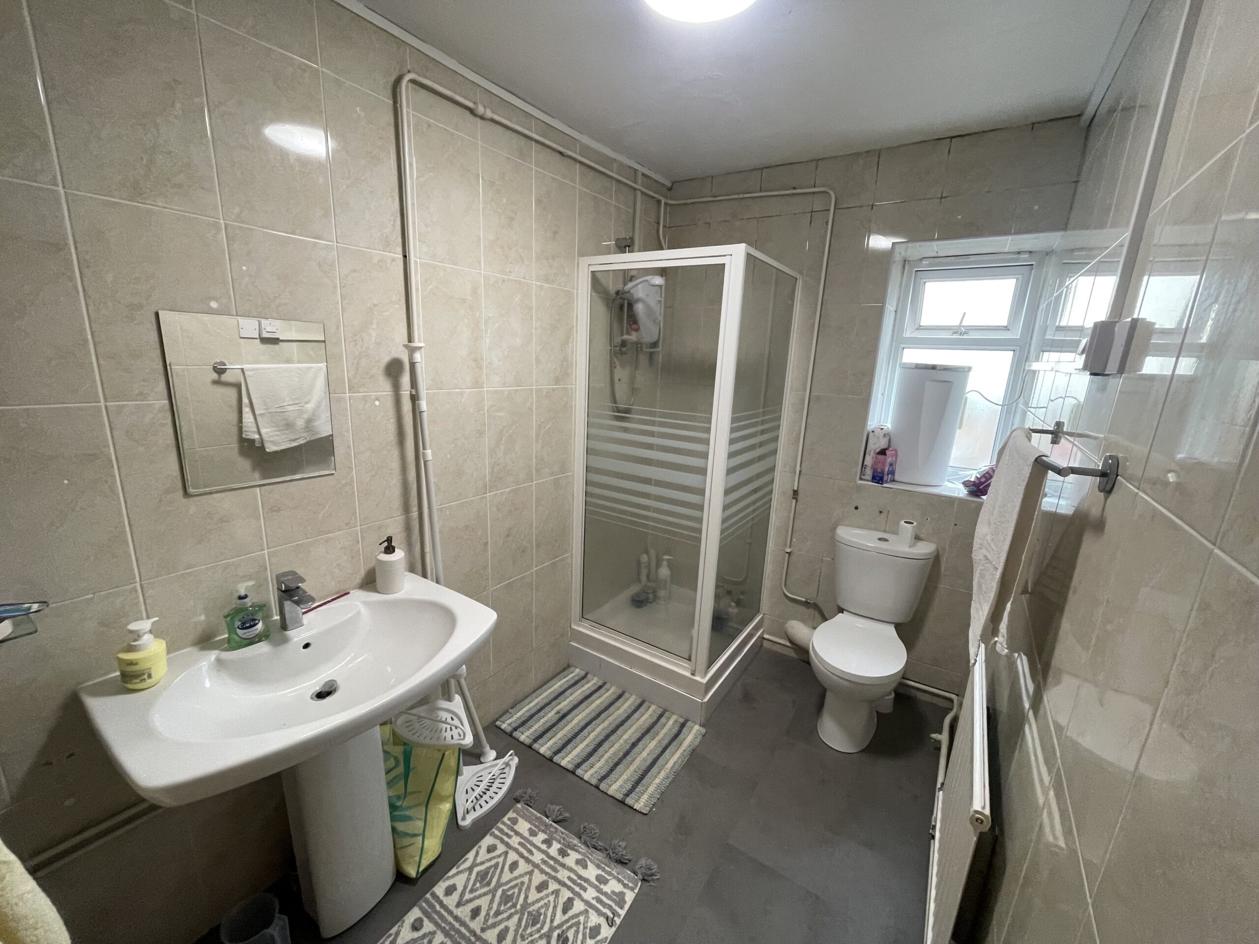 0908 Ab5e D696 15f7.jpg