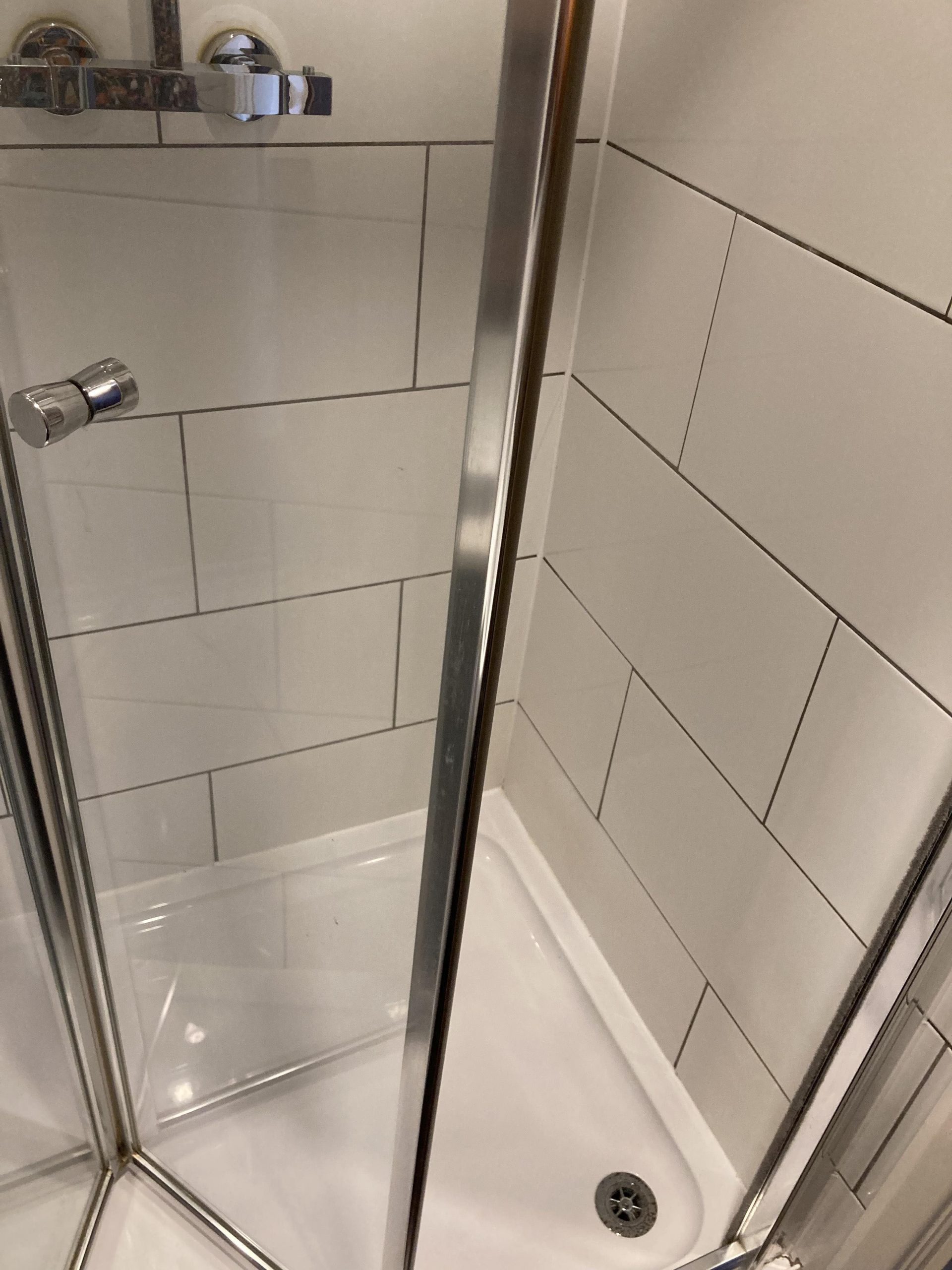 0908 4ce1 Af38 D9c7.jpg